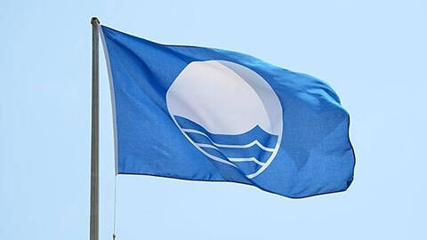 The Roses Marina once again obtains the Blue Flag award