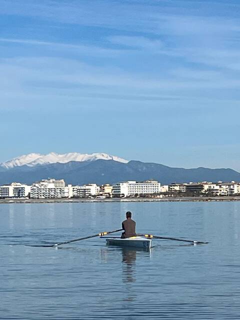 El Port de Roses y el GEN refuerzan su colaboración para impulsar los deportes náuticos.